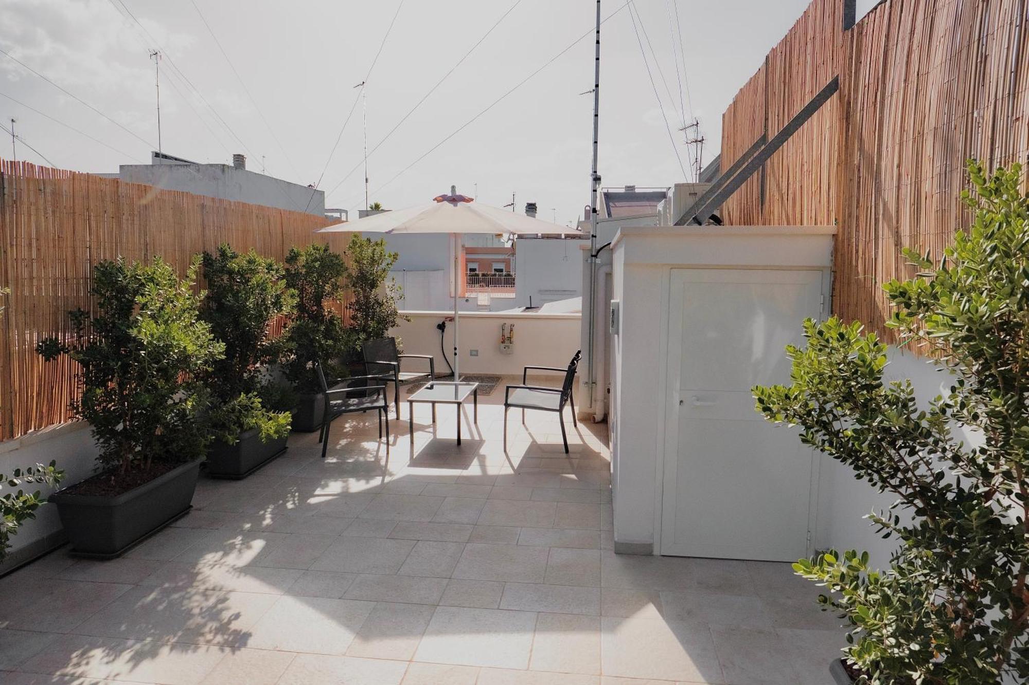 18Zero2 Luxury Rooms Барі Екстер'єр фото